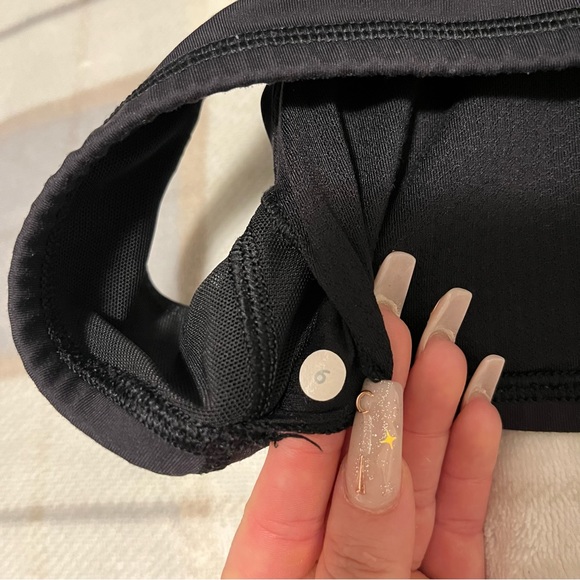 ✨SOLD✨Lululemon Free to Be Bra Size 6 - Picture 5 of 5